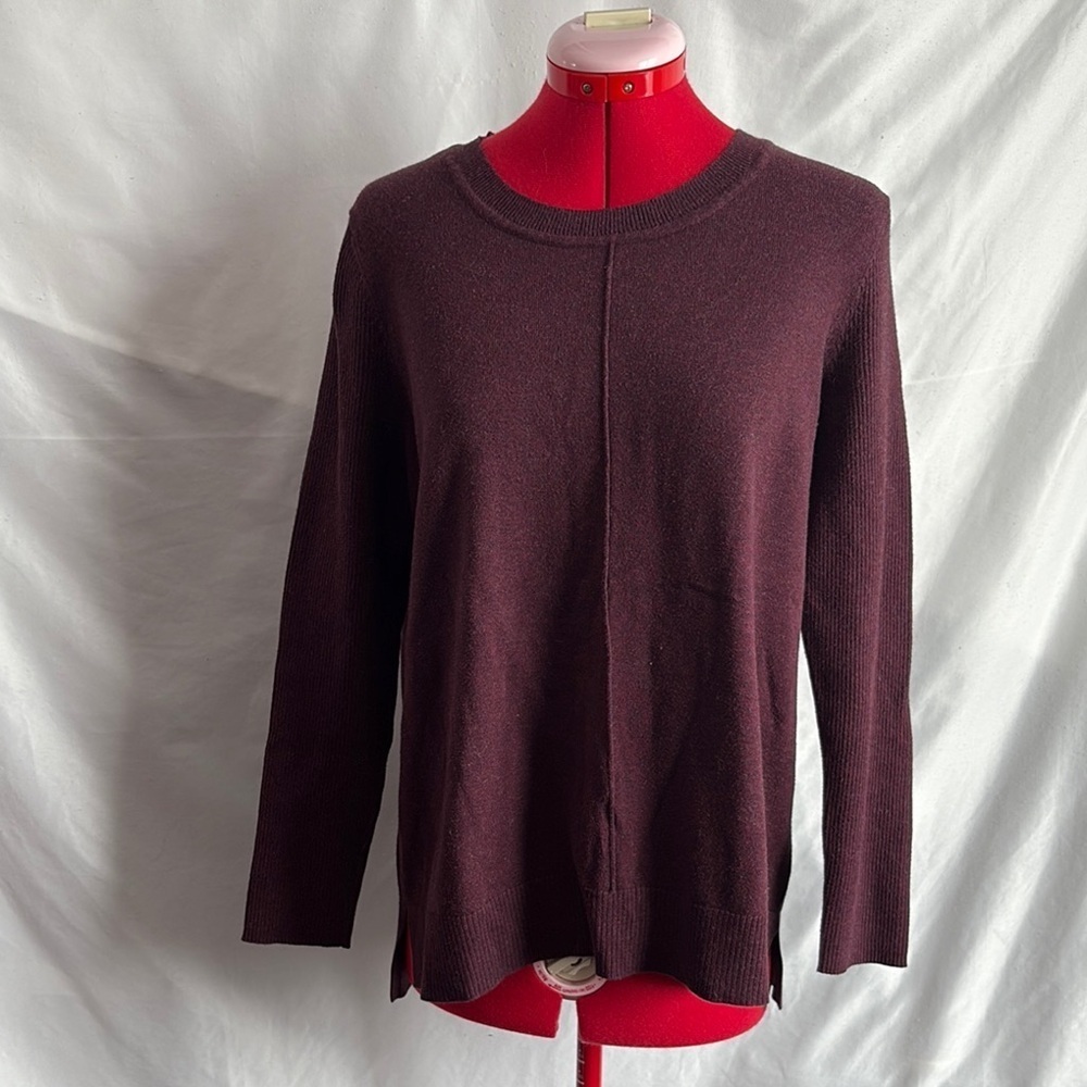 Denver Hayes Burgundy Crew Neck Sweater LL152